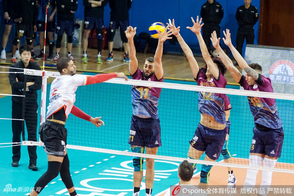 排超决赛②上海男排3-2北京