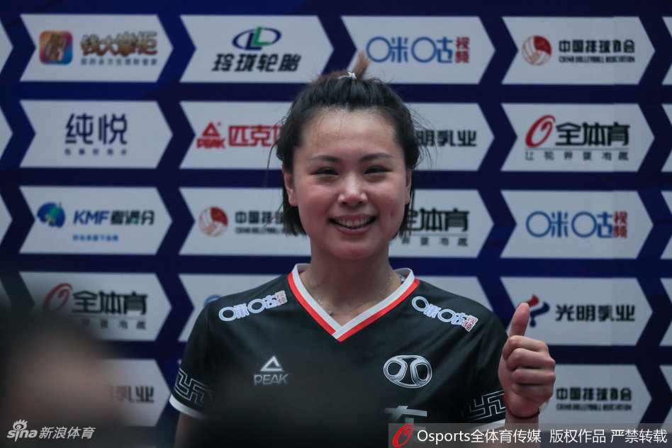 北京女排3-2天津 曾春蕾MVP