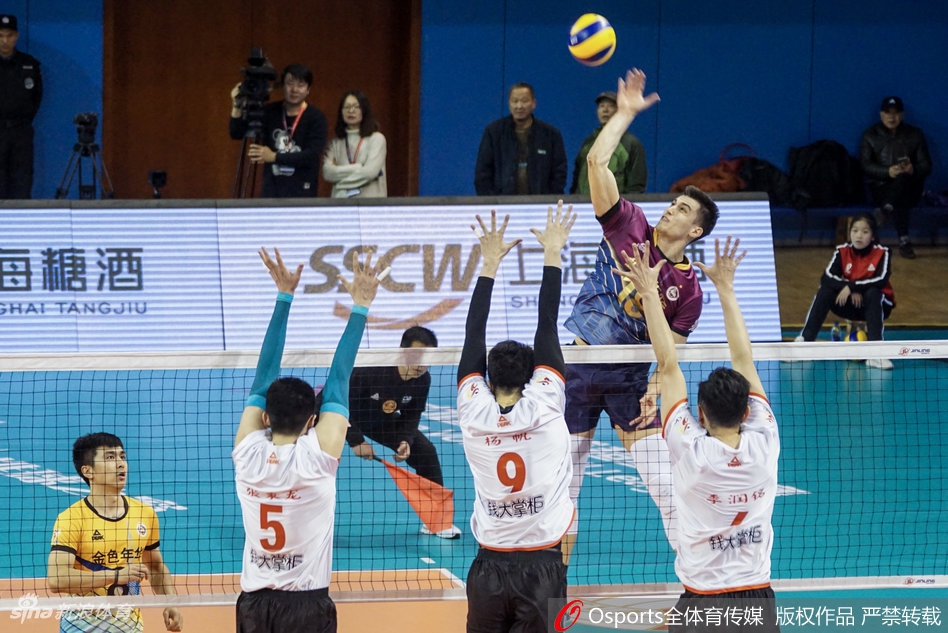 排超八强战第13轮上海3-1北京
