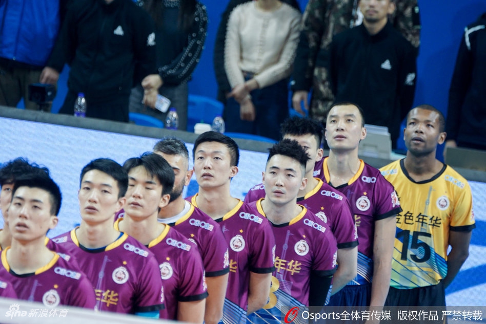 排超决赛②上海男排3-2北京