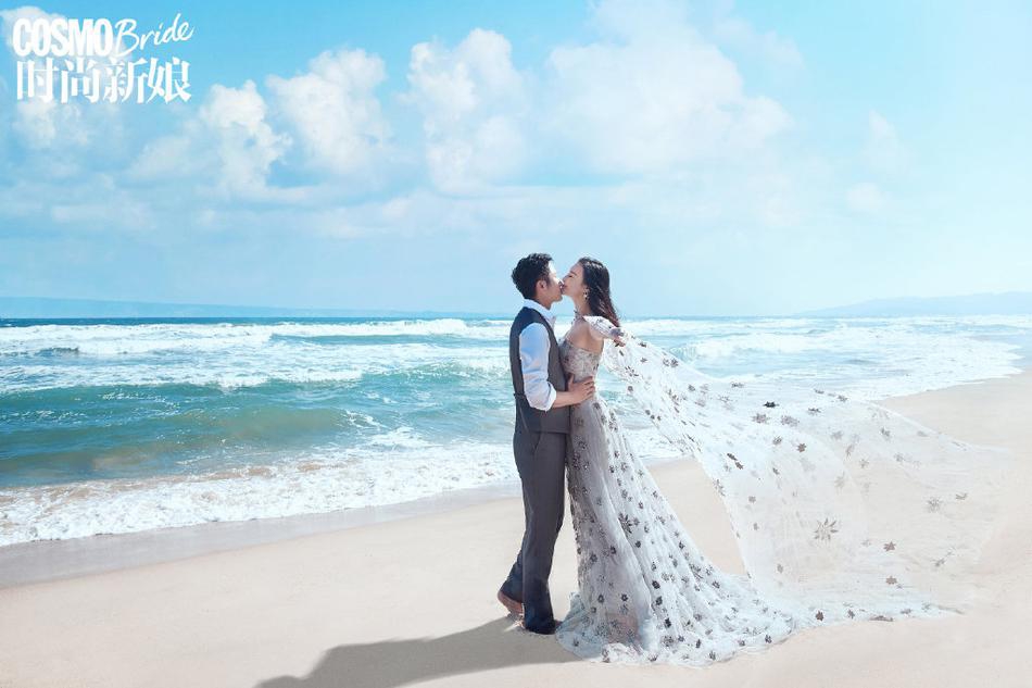 邹市明和妻子最新时尚大片