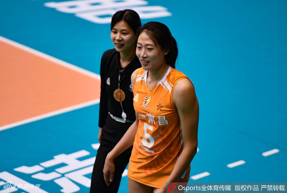 排超精英赛八一女排3-2山东