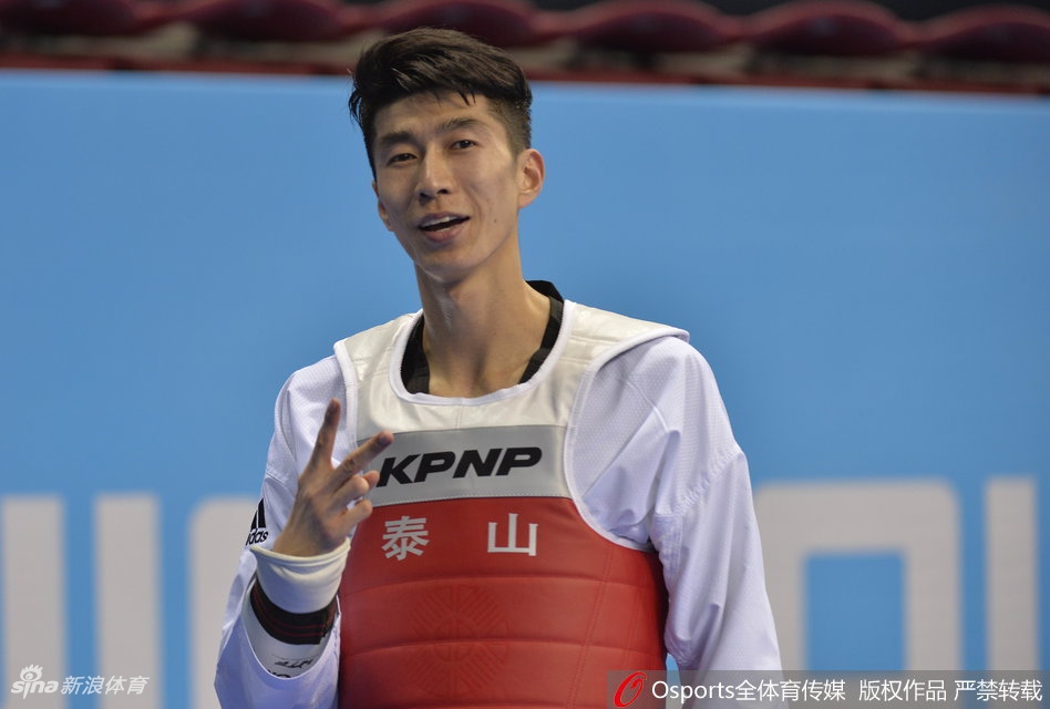 赵帅担任2018亚运会中国旗手