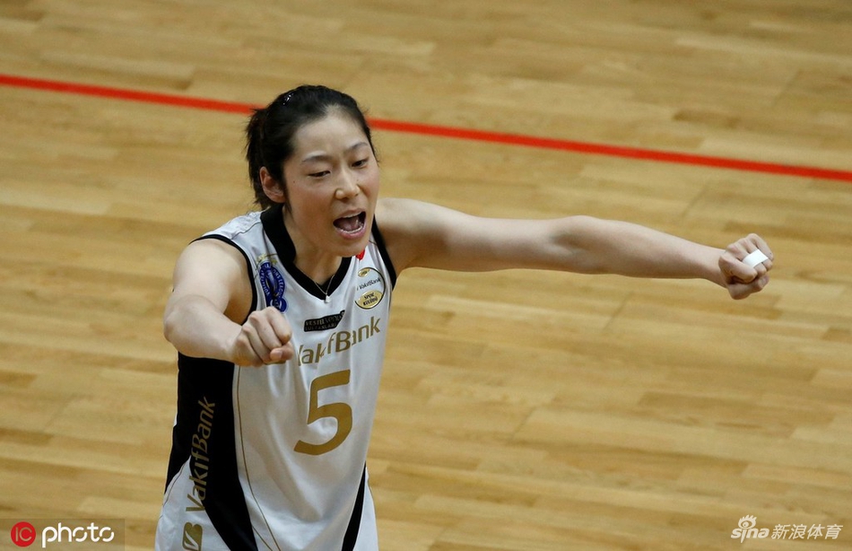 朱婷三年留洋生涯荣誉满满