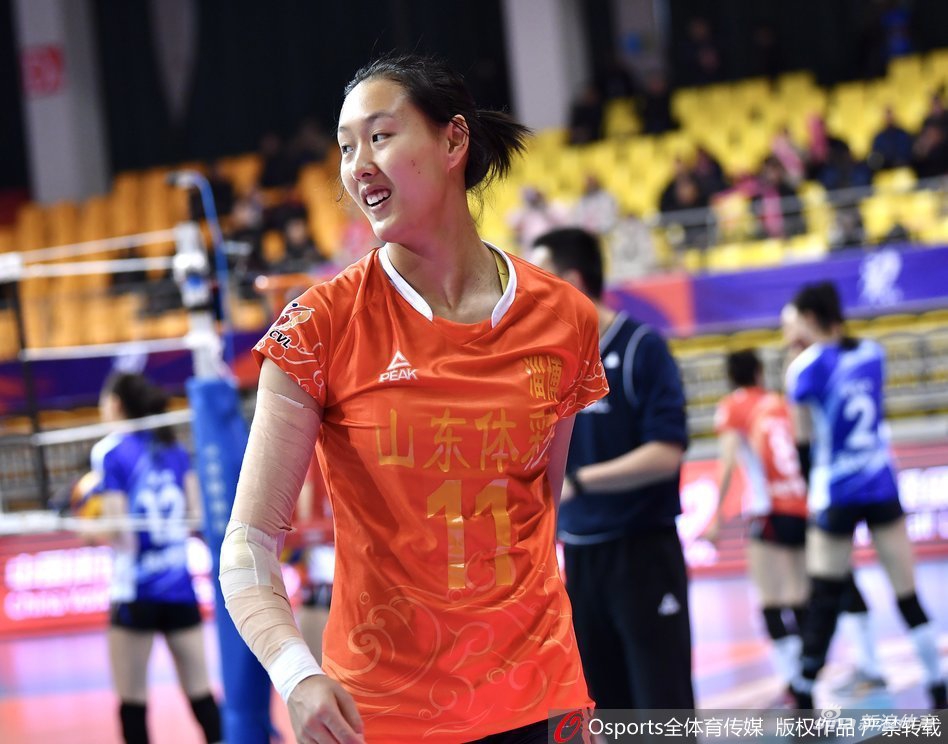 排超八强战江苏女排3-0山东