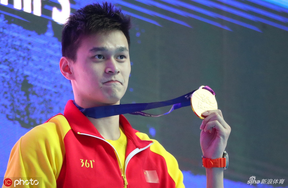 世锦赛400米自由泳孙杨夺冠