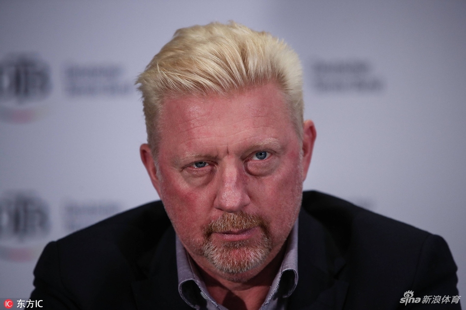 男网国家队主帅贝克尔发表讲话