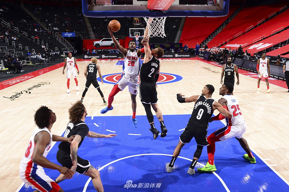 [NBA常规赛]篮网113-111活塞