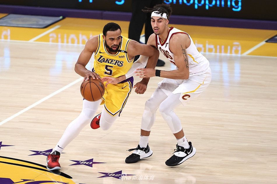 [NBA常规赛]骑士86-100湖人