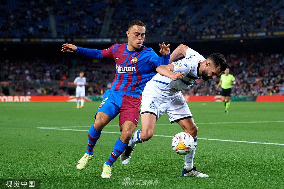 [西甲]巴塞罗那1-1阿拉维斯 德佩破门阿圭罗伤退