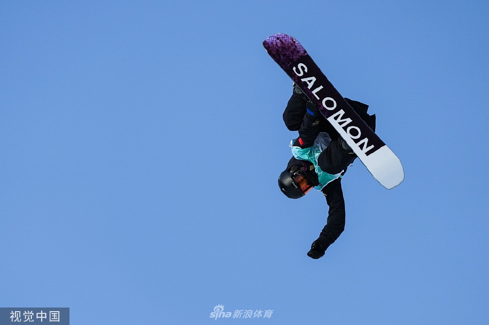 单板滑雪女子大跳台荣格获第5创历史