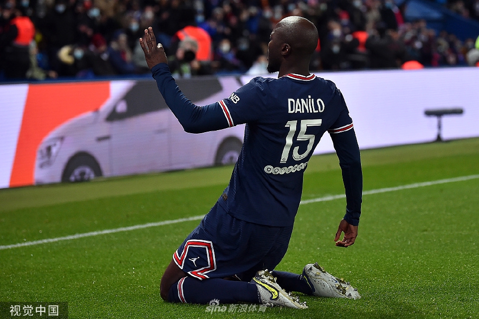 [法甲]巴黎3-1圣埃蒂安 梅西两度助攻姆巴佩破门