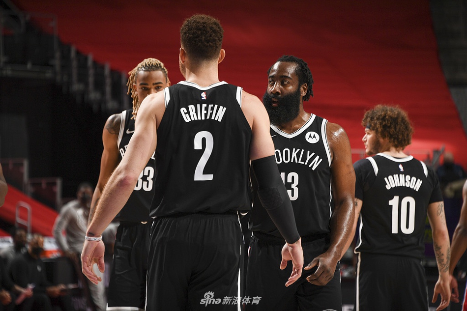 [NBA常规赛]篮网113-111活塞