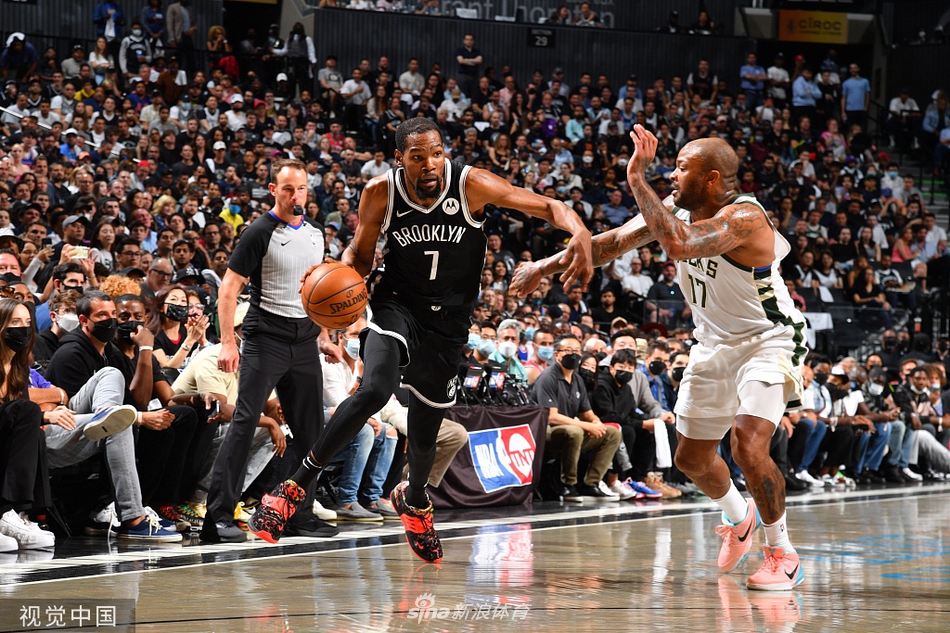 [NBA季后赛]雄鹿加时113-111篮网 KD空砍48分