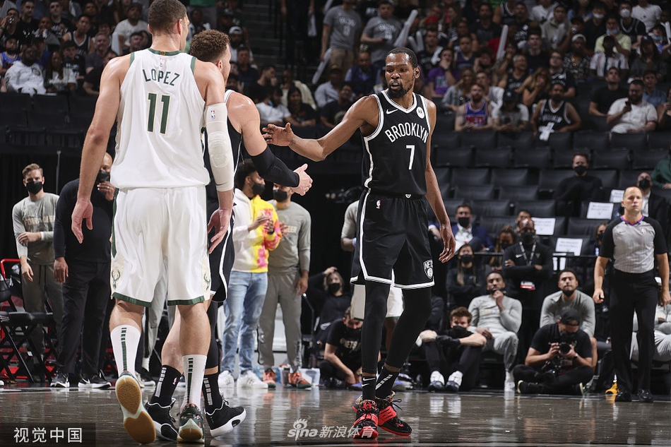 [NBA季后赛]雄鹿加时113-111篮网 KD空砍48分