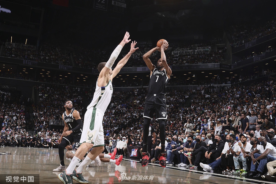 [NBA季后赛]雄鹿加时113-111篮网 KD空砍48分