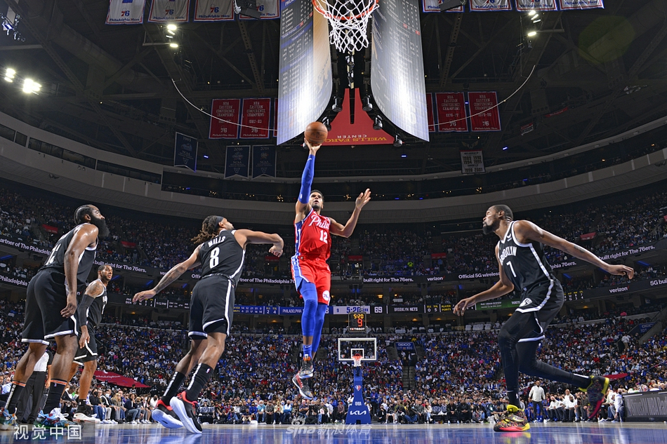 [NBA常规赛]杜兰特三双 篮网114-109费城76人