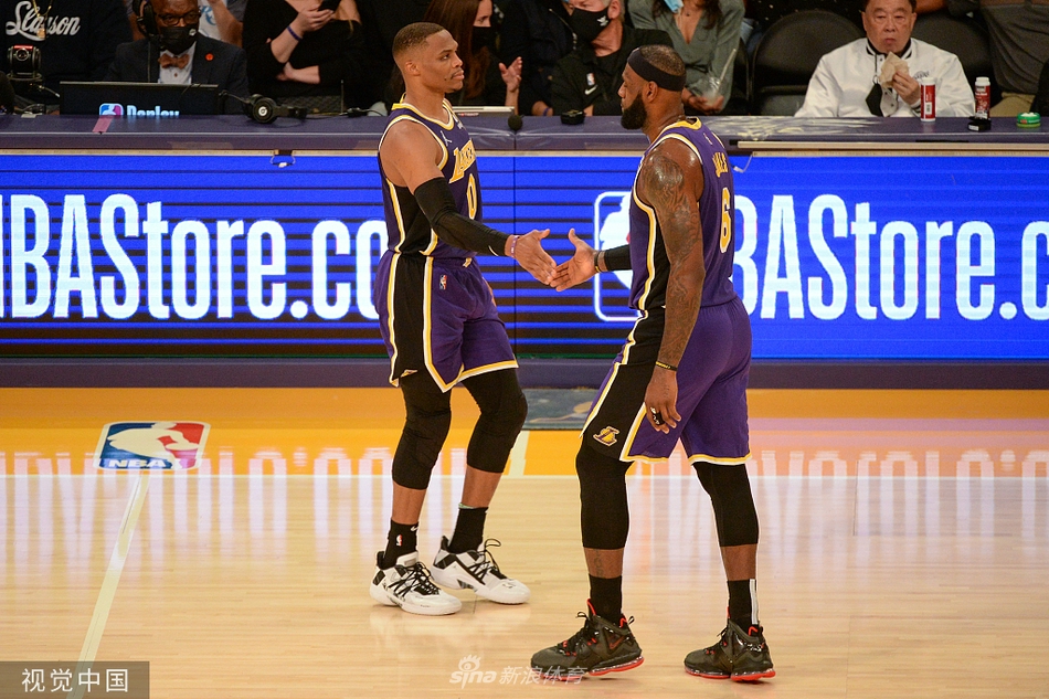 [NBA]太阳115-105湖人 保罗23+14