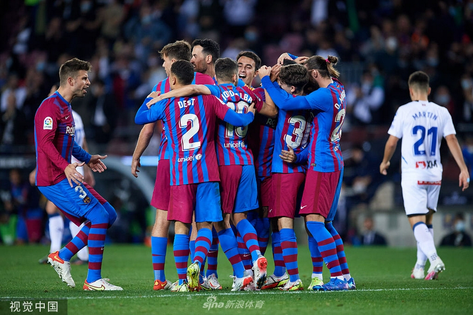 [西甲]巴塞罗那1-1阿拉维斯 德佩破门阿圭罗伤退