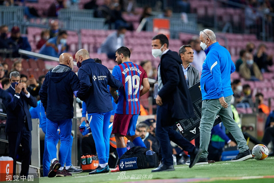 [西甲]巴塞罗那1-1阿拉维斯 德佩破门阿圭罗伤退