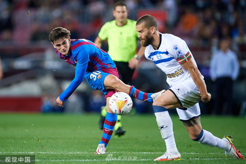 [西甲]巴塞罗那1-1阿拉维斯 德佩破门阿圭罗伤退