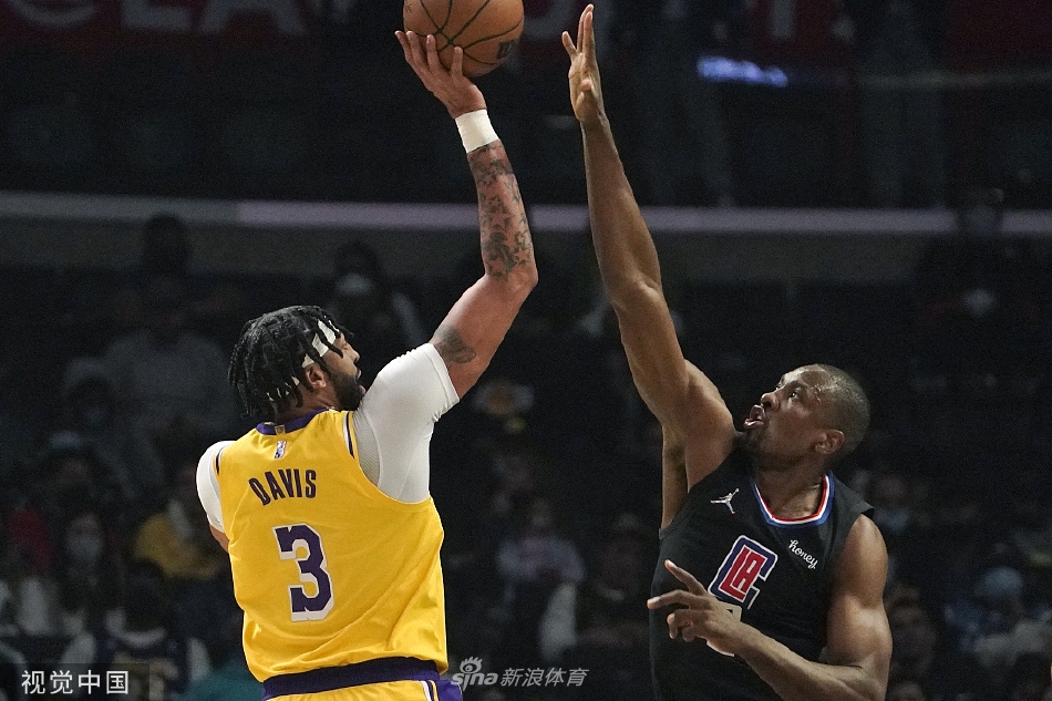 [NBA]湖人110-111快船 浓眉30分失绝杀