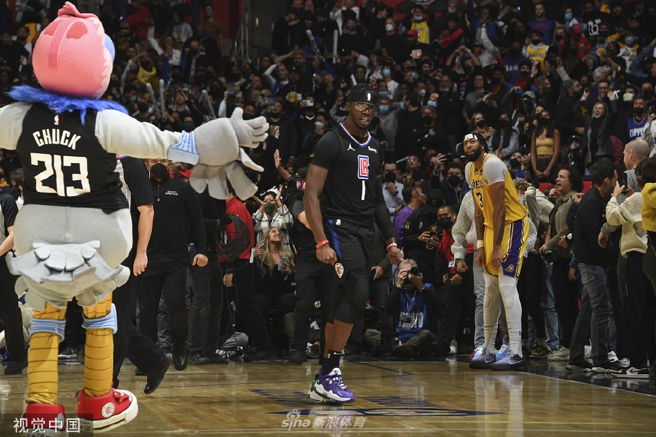 [NBA]湖人110-111快船 浓眉30分失绝杀