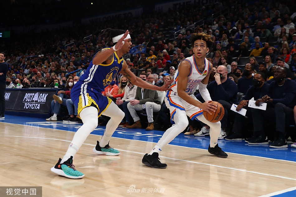 [NBA常规赛]勇士110-98雷霆 克莱21分库里准三双