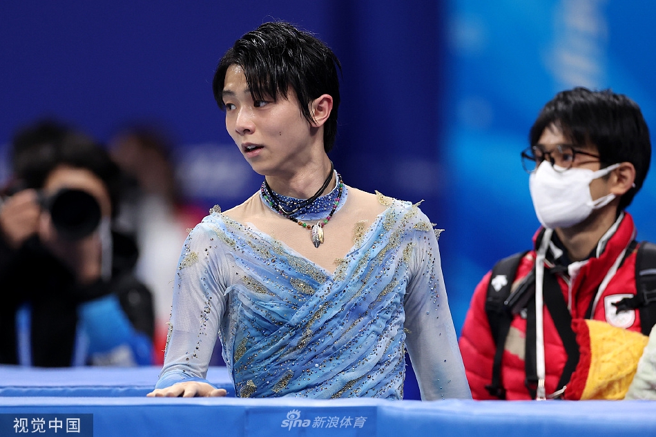 冬奥会花样滑冰男子单人短节目：羽生结弦失误排第8