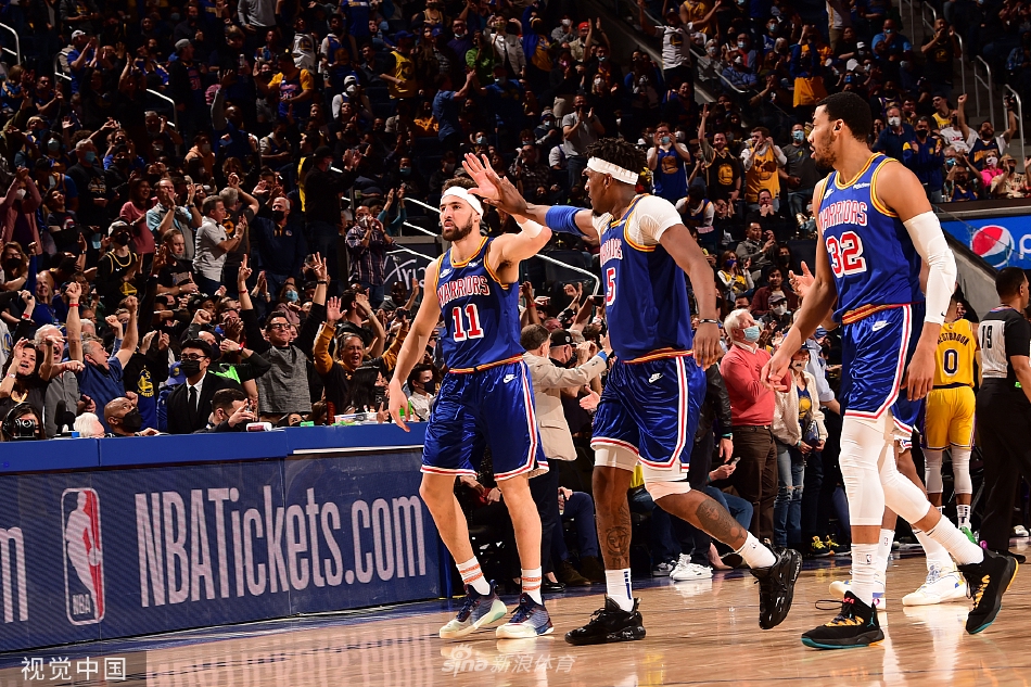 [NBA]湖人115-117勇士 老詹空砍26+15