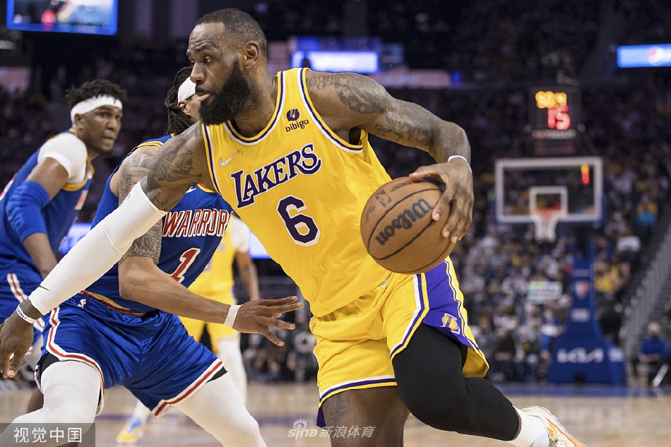 [NBA]湖人115-117勇士 老詹空砍26+15