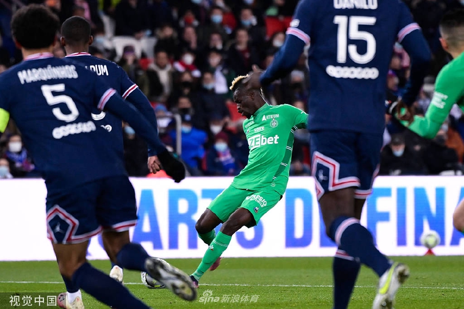 [法甲]巴黎3-1圣埃蒂安 梅西两度助攻姆巴佩破门