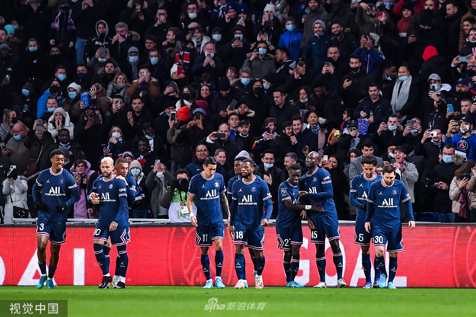 [法甲]巴黎3-1圣埃蒂安 梅西两度助攻姆巴佩破门