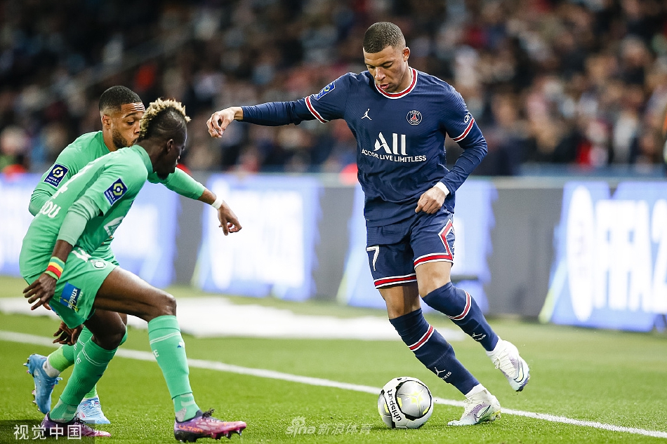 [法甲]巴黎3-1圣埃蒂安 梅西两度助攻姆巴佩破门