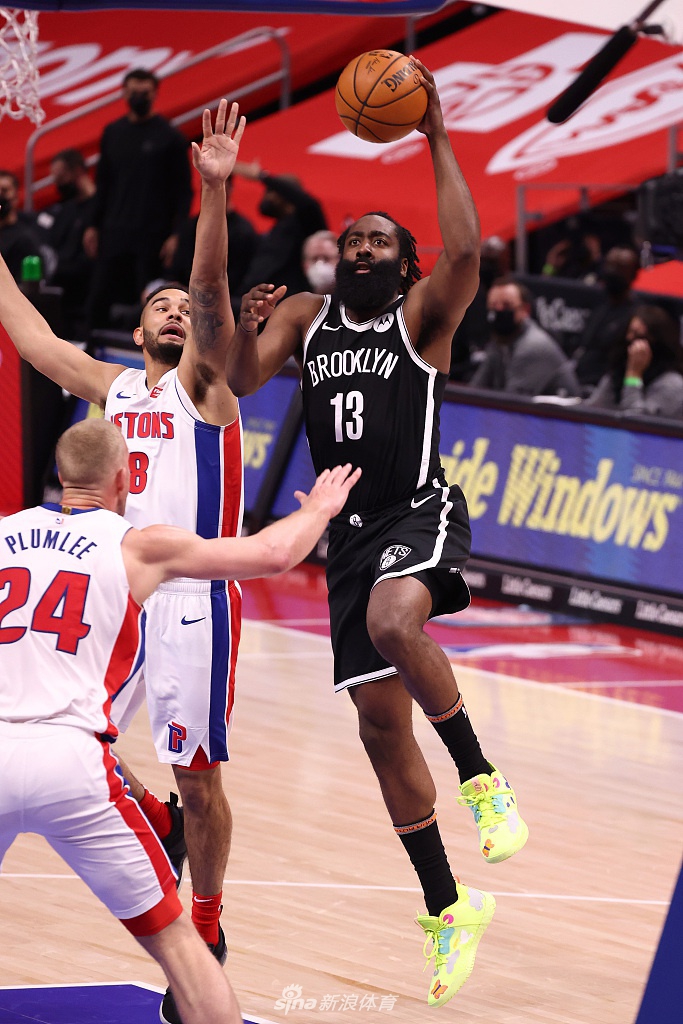 [NBA常规赛]篮网113-111活塞
