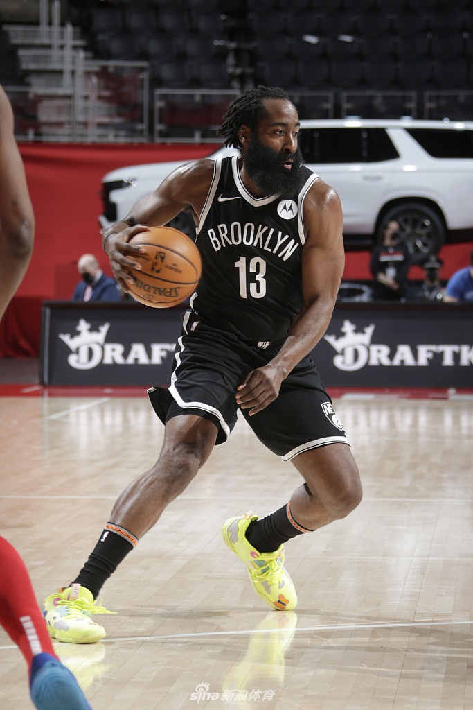 [NBA常规赛]篮网113-111活塞