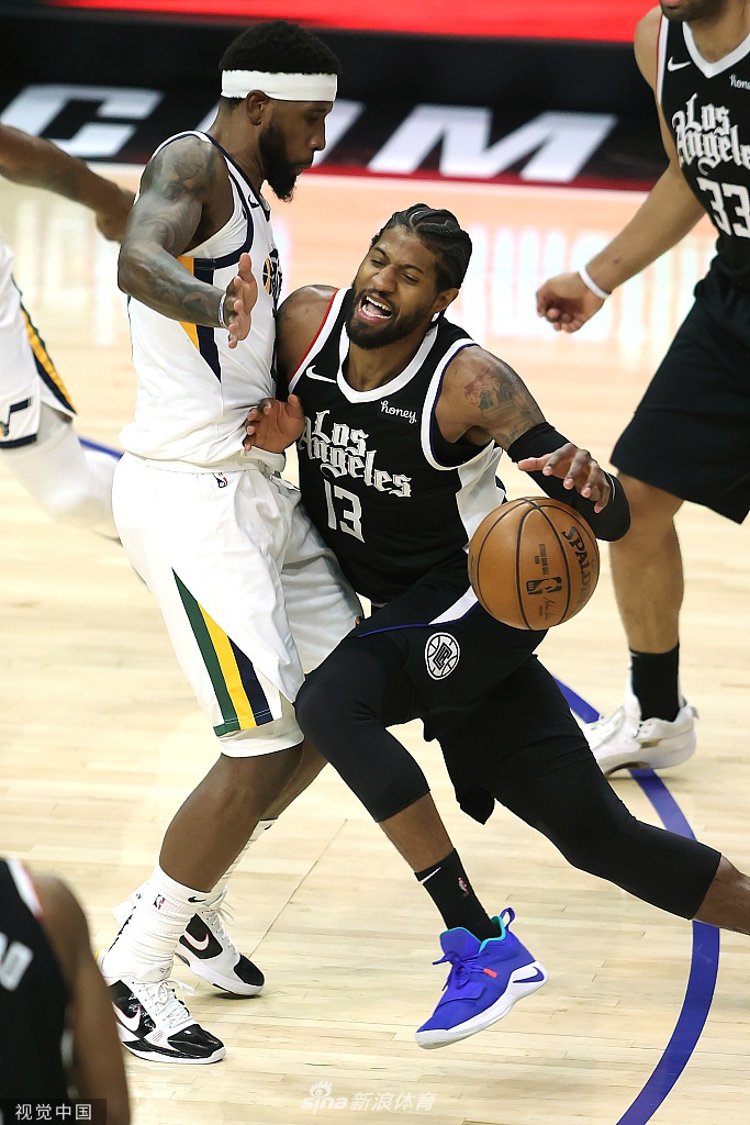 [NBA季后赛]爵士106-132快船 大比分2-1