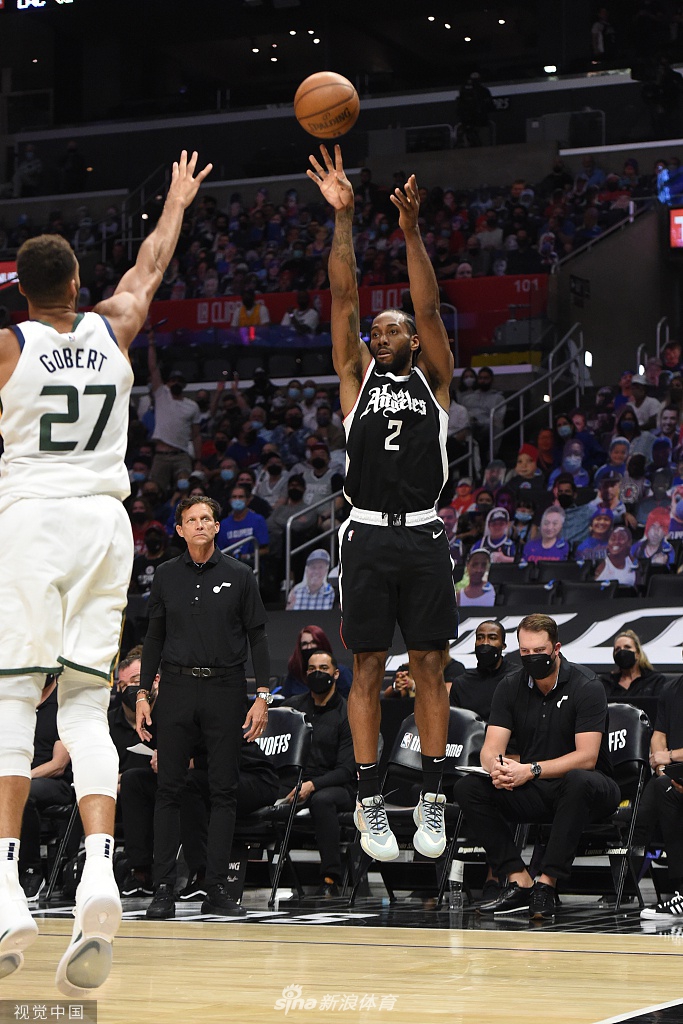 [NBA季后赛]爵士106-132快船 大比分2-1