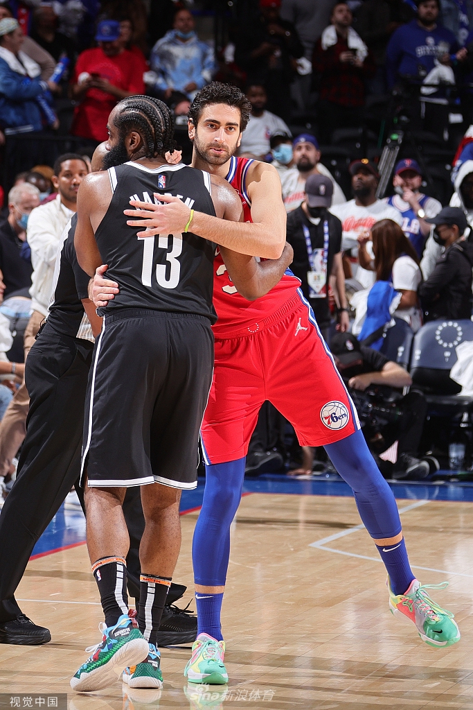 [NBA常规赛]杜兰特三双 篮网114-109费城76人