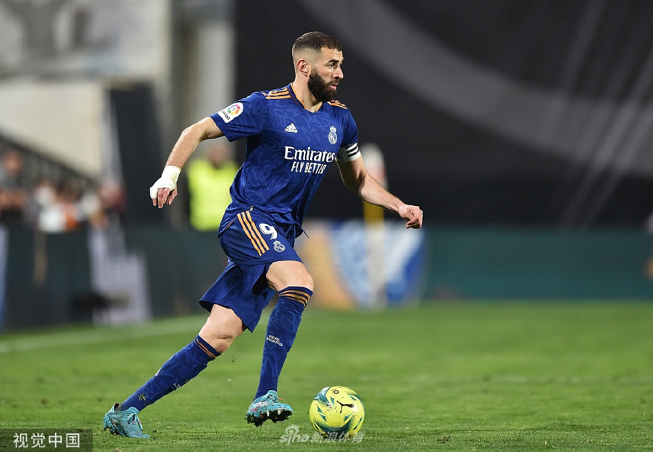 [西甲]威尼修斯助攻本泽马绝杀 皇马客场1-0险胜领跑