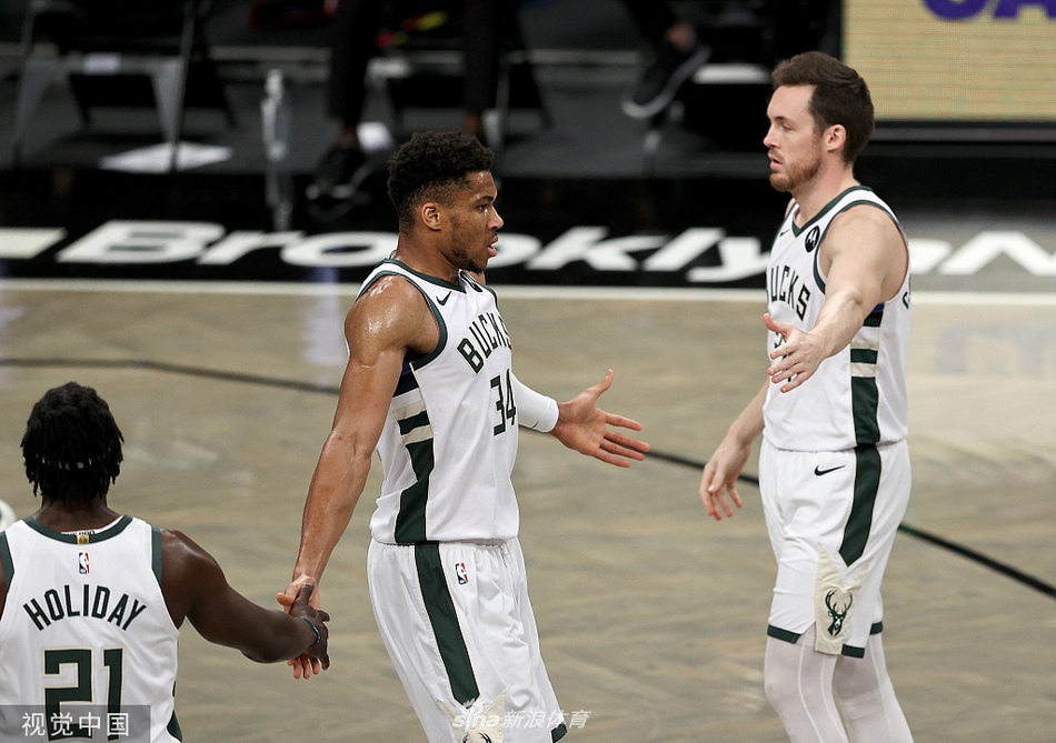 [NBA季后赛]雄鹿加时113-111篮网 KD空砍48分