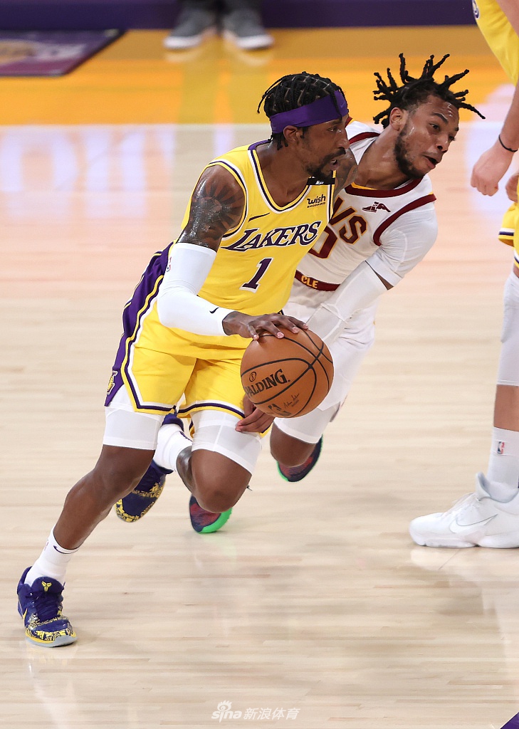 [NBA常规赛]骑士86-100湖人