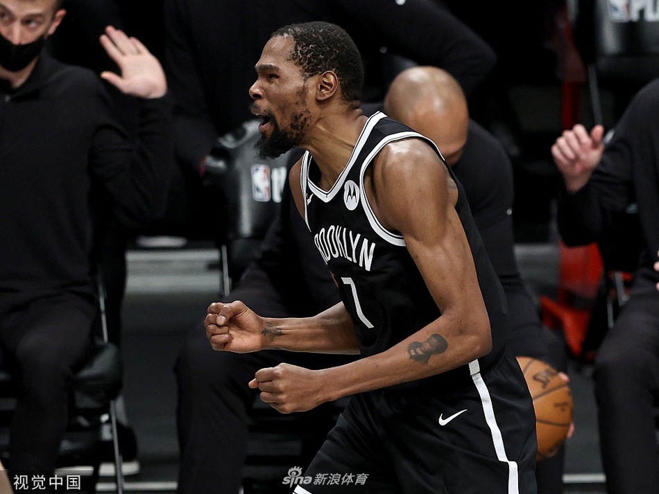 [NBA季后赛]雄鹿加时113-111篮网 KD空砍48分