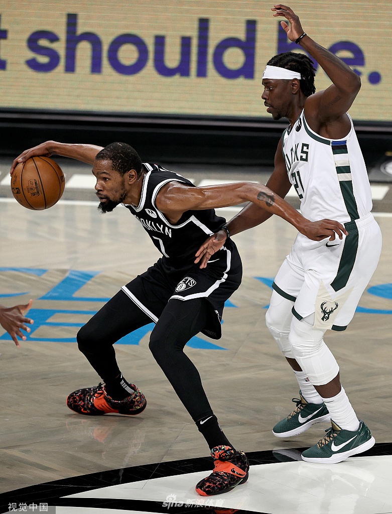 [NBA季后赛]雄鹿加时113-111篮网 KD空砍48分