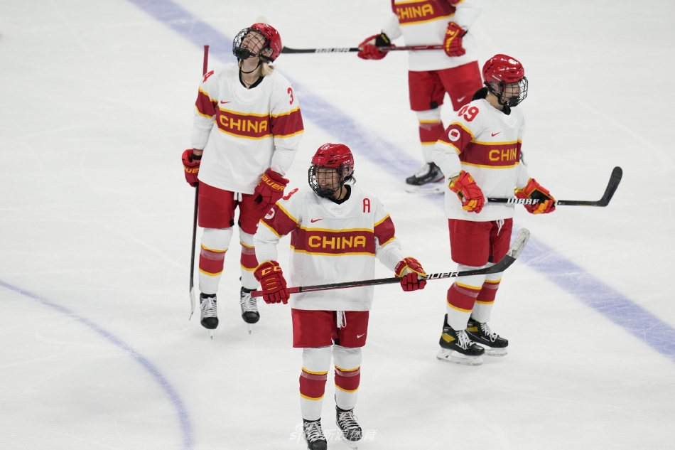 [女子冰球]新浪直击丹麦1-3中国