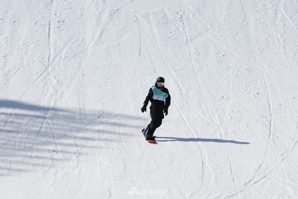 单板滑雪大跳台苏翊鸣晋级决赛