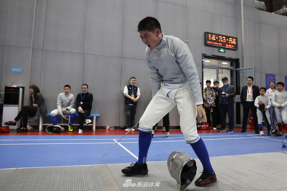 北京击剑联赛第一站成功举办 各路高手来京参赛