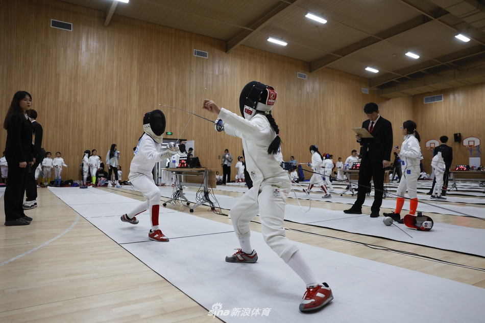 北京击剑联赛第一站成功举办 各路高手来京参赛