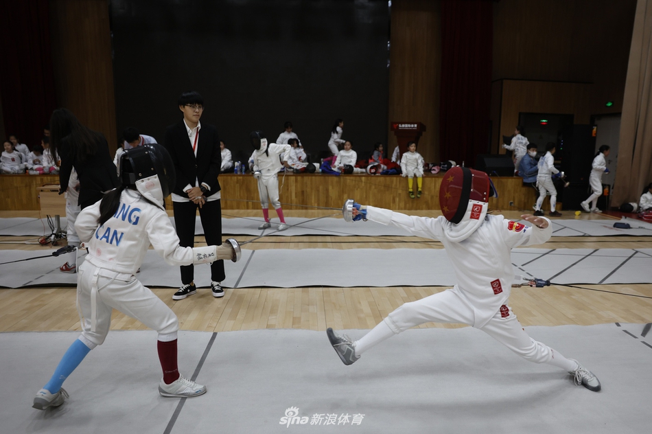 北京击剑联赛第一站成功举办 各路高手来京参赛