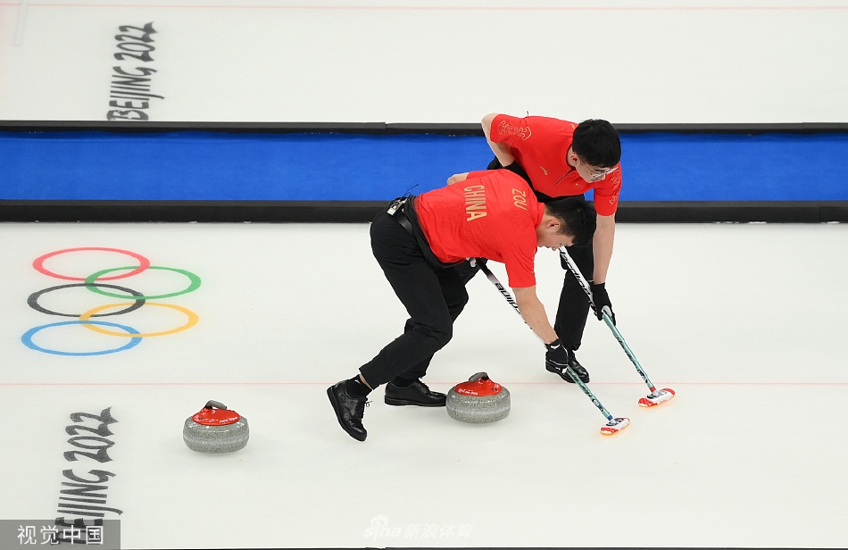 [男子冰壶循环赛]中国6-7英国
